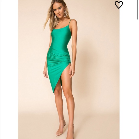 superdown Dresses & Skirts - NWT Superdown eva twisted slit dress